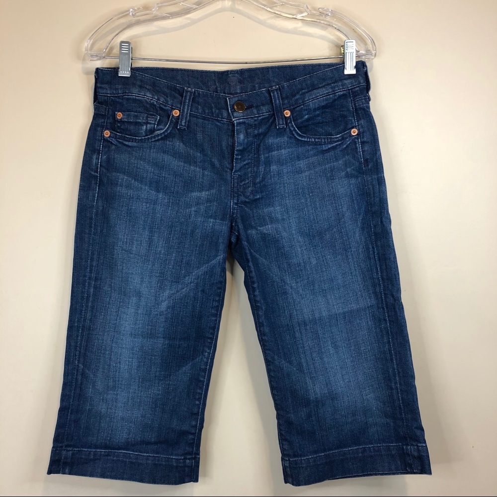 7 FOR ALL MANKIND sz. 28 denim capris
